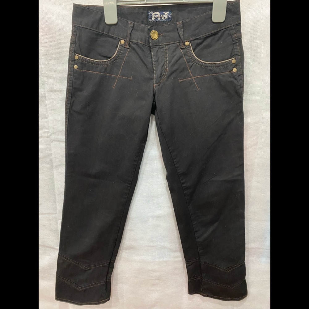 Anna Biagini Black Embroidered Capri Jeans